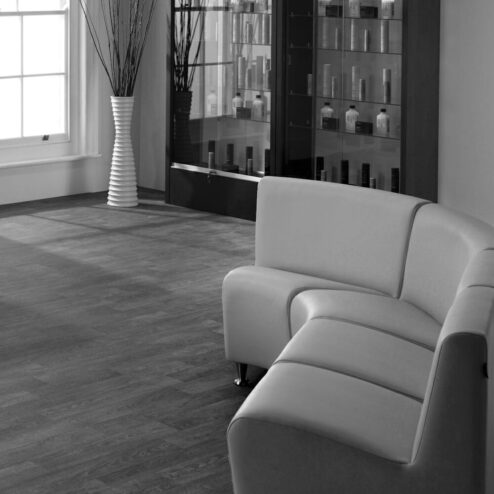 REM Elegance Waiting Seat