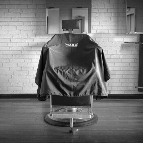 Wahl Black Barbers Cape